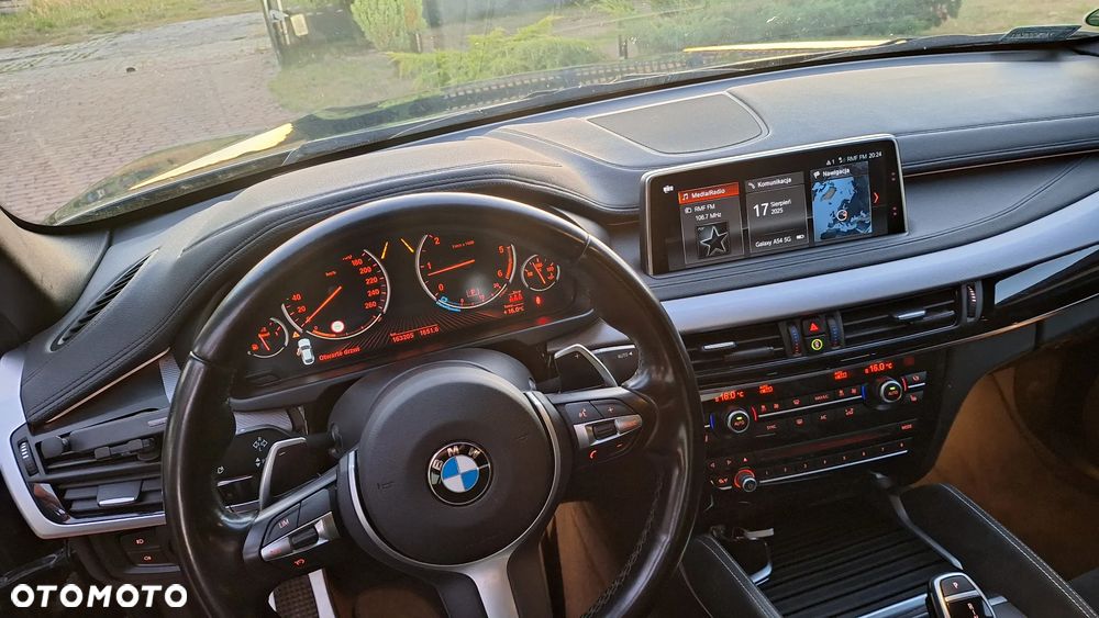 BMW X6 xDrive30d - 10