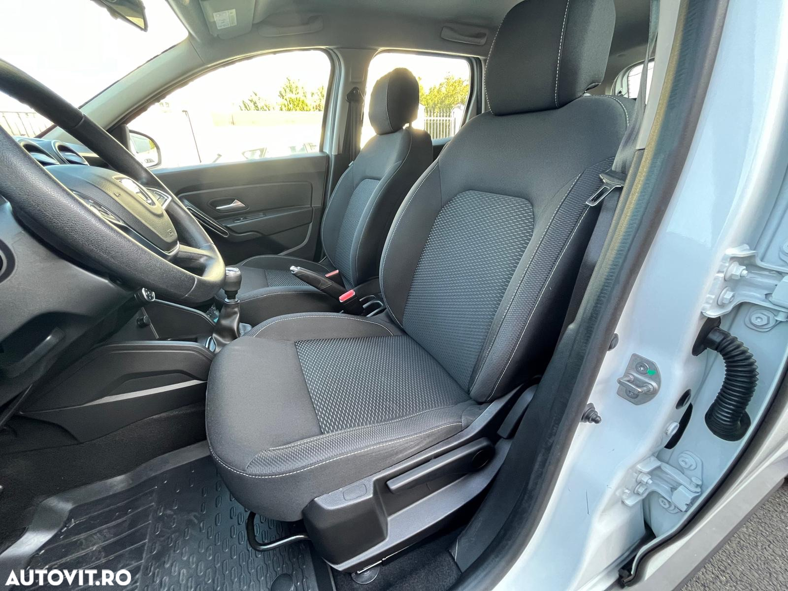 Dacia Duster 1.5 dCi 4WD Essential - 14