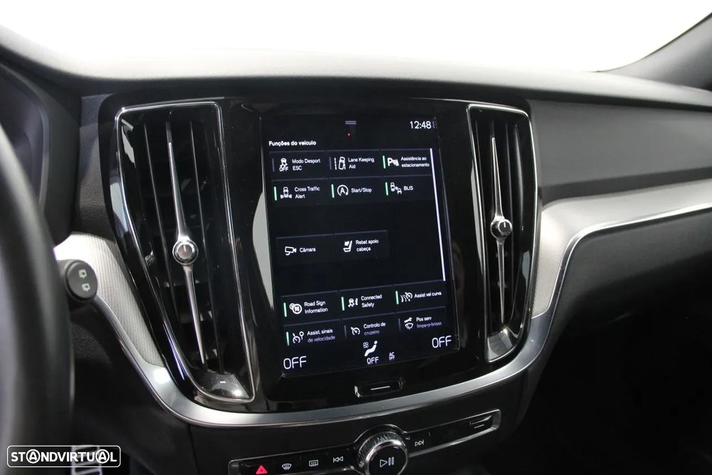 Volvo V60 2.0 D4 R-Design Geartronic - 34