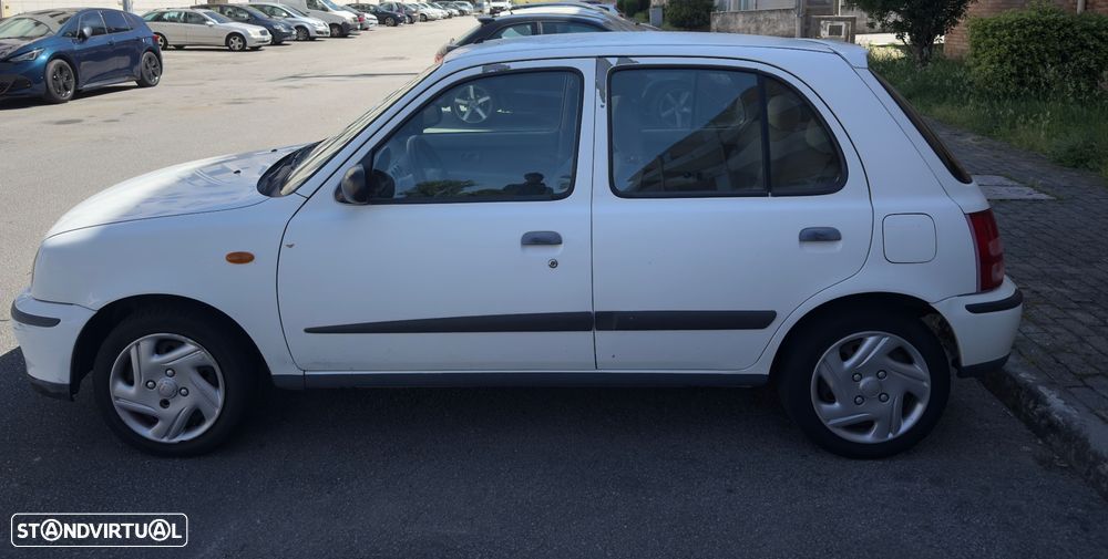 Nissan Micra 1.0 Elegance AC - 2