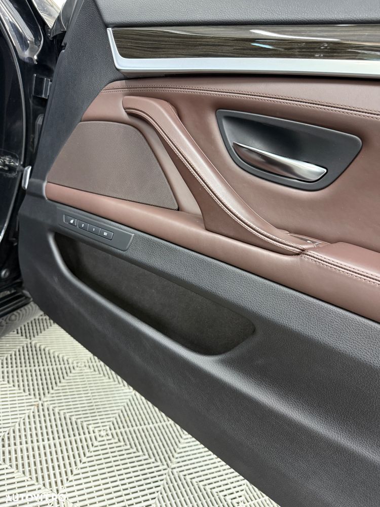 BMW Seria 5 535i xDrive Sport-Aut. Luxury Line - 26