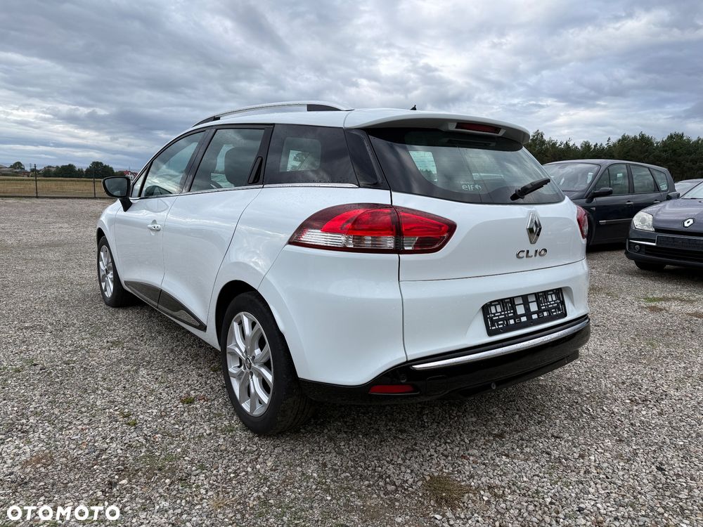 Renault Clio Energy dCi 110 Start & Stop INITIALE PARIS - 9