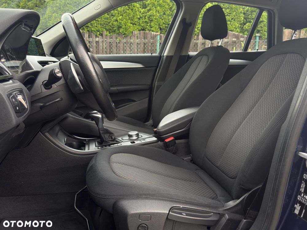 BMW X1 sDrive18d Advantage sport - 14