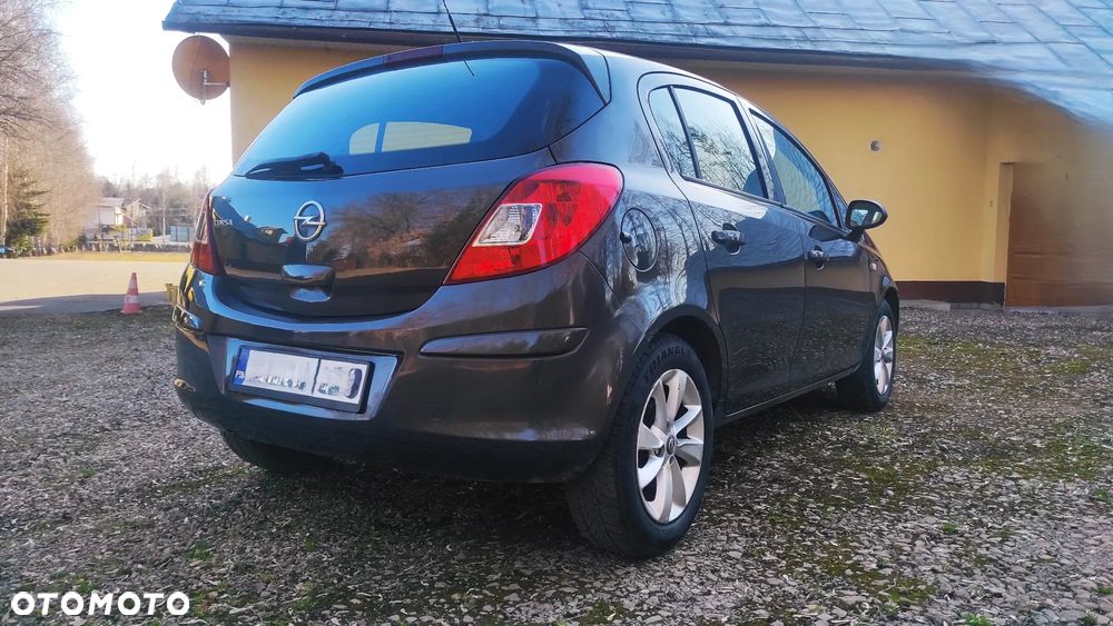 Opel Corsa - 7