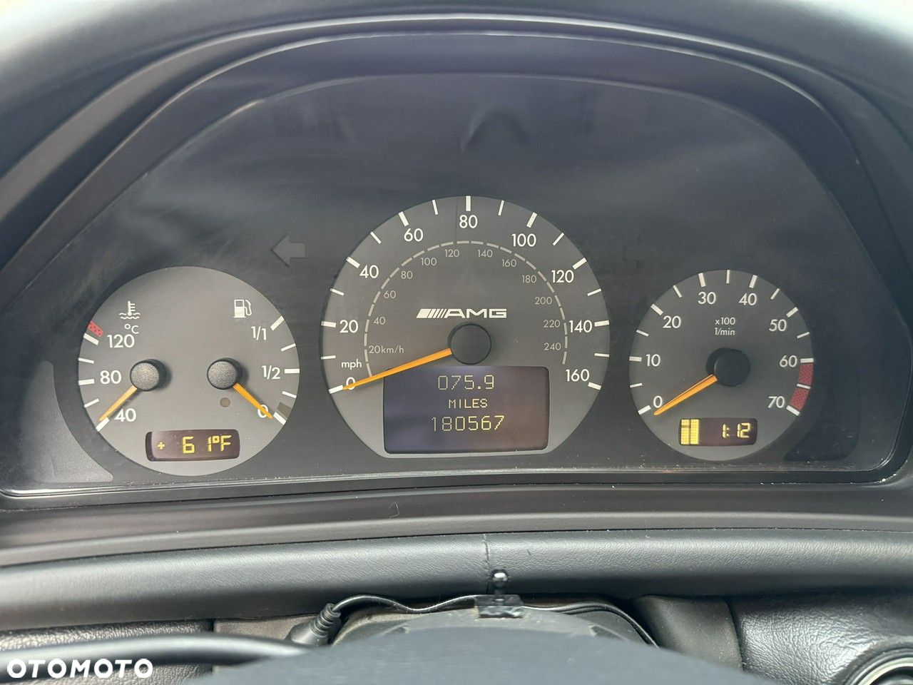 Mercedes-Benz CLK - 38