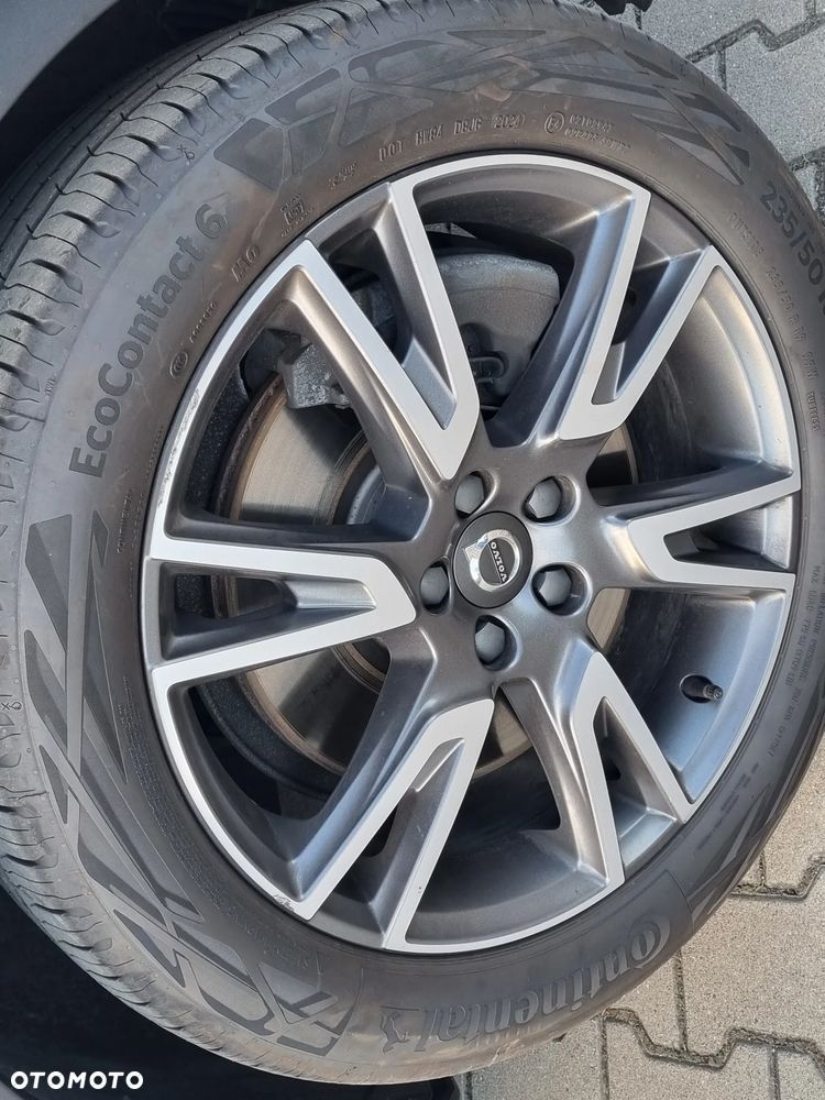 Volvo V90 Cross Country - 39