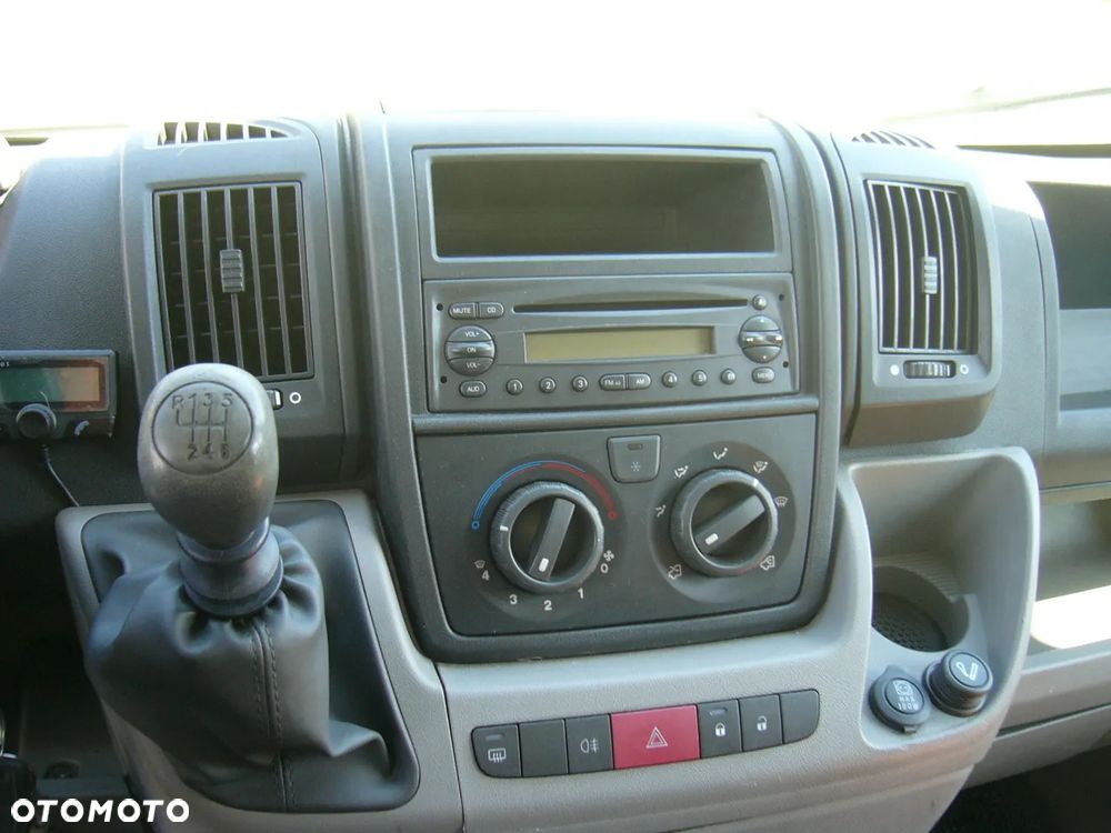 Fiat Ducato 2,3 Jtd 120Ps Euro 5 Mały przebieg 126000 km - 28