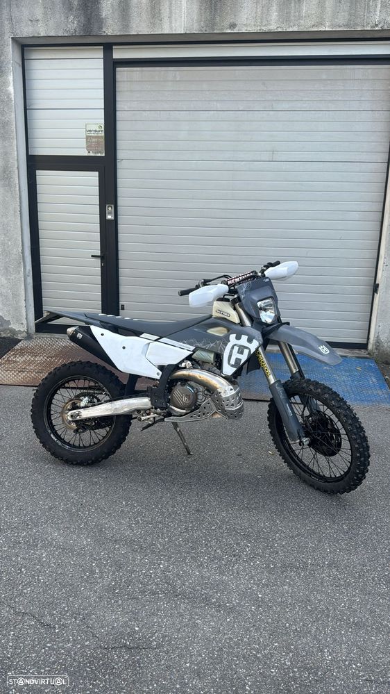 Husqvarna FE - 1