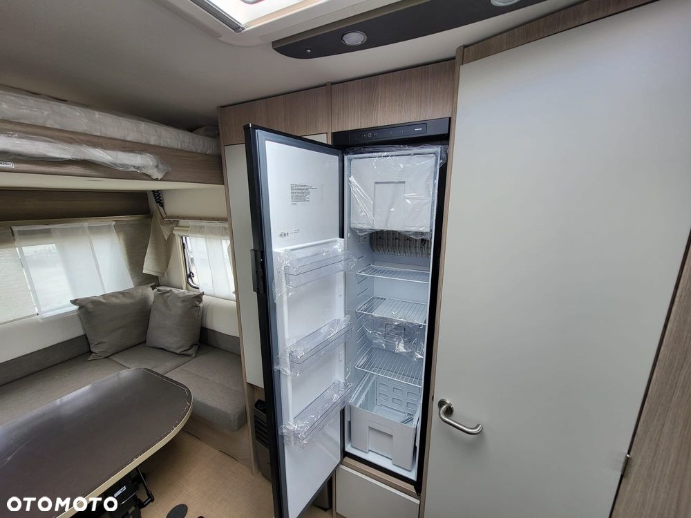 Burstner Premio Plus 410 TS - 11