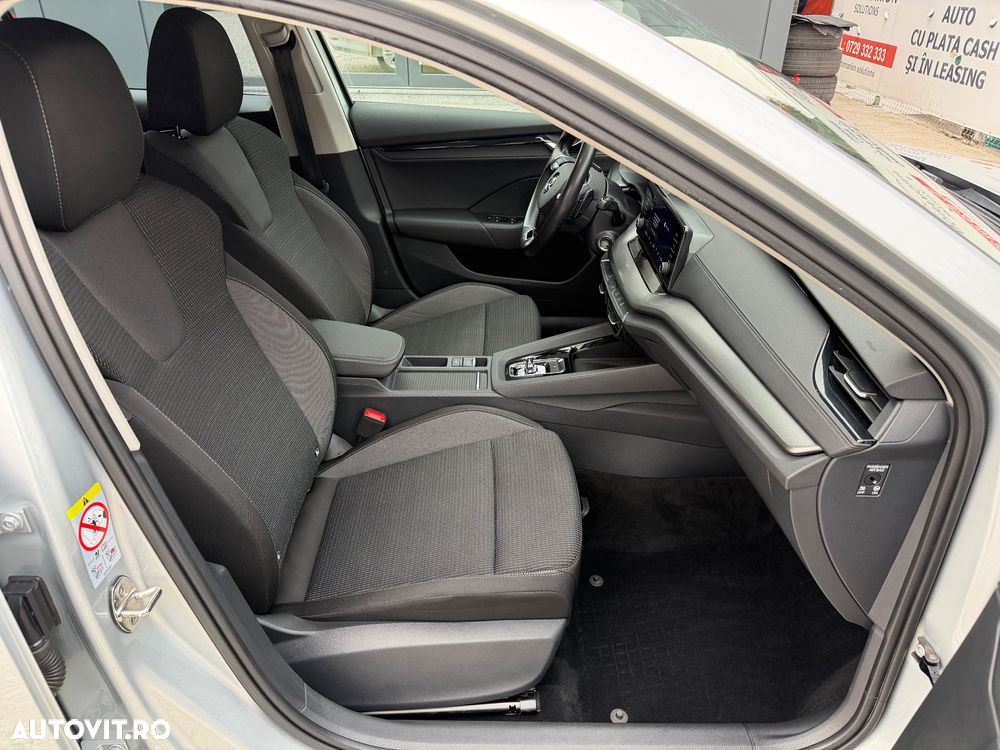 Skoda Octavia 2.0 TDI DSG Style - 22