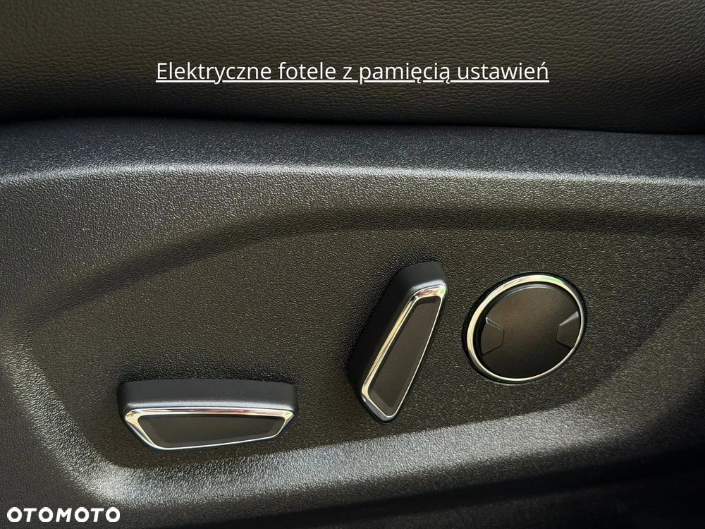 Ford S-Max 2.0 EcoBlue Titanium - 17