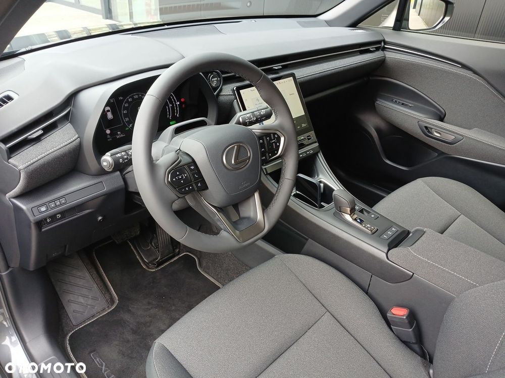 Lexus LBX 1.5 Hybrid - 13