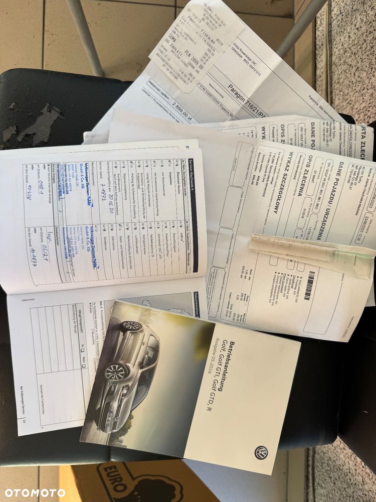 Volkswagen Golf - 26