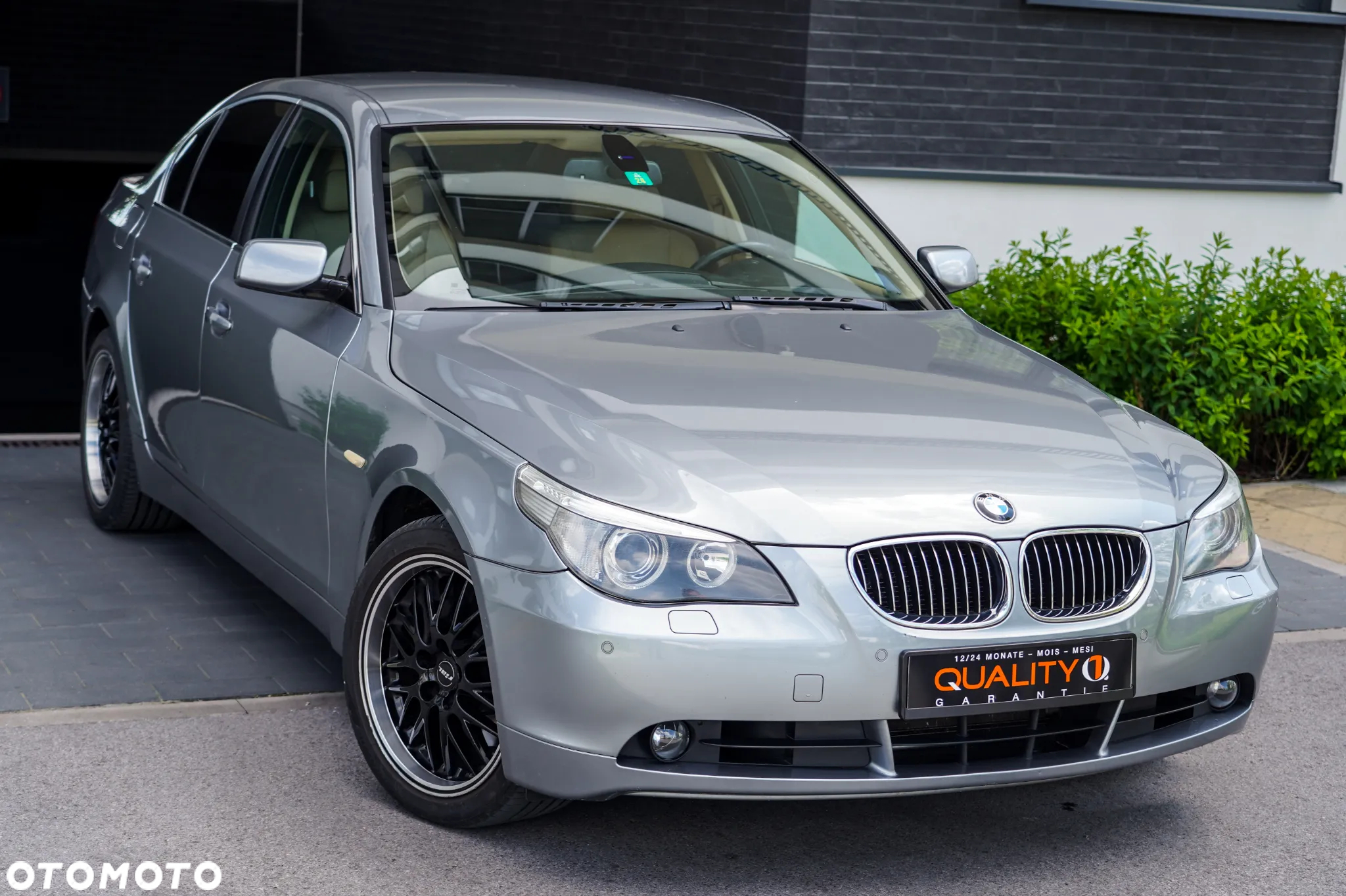 BMW Seria 5 525xi - 3