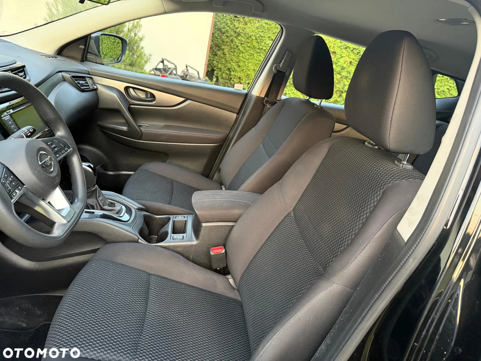Nissan Qashqai - 12