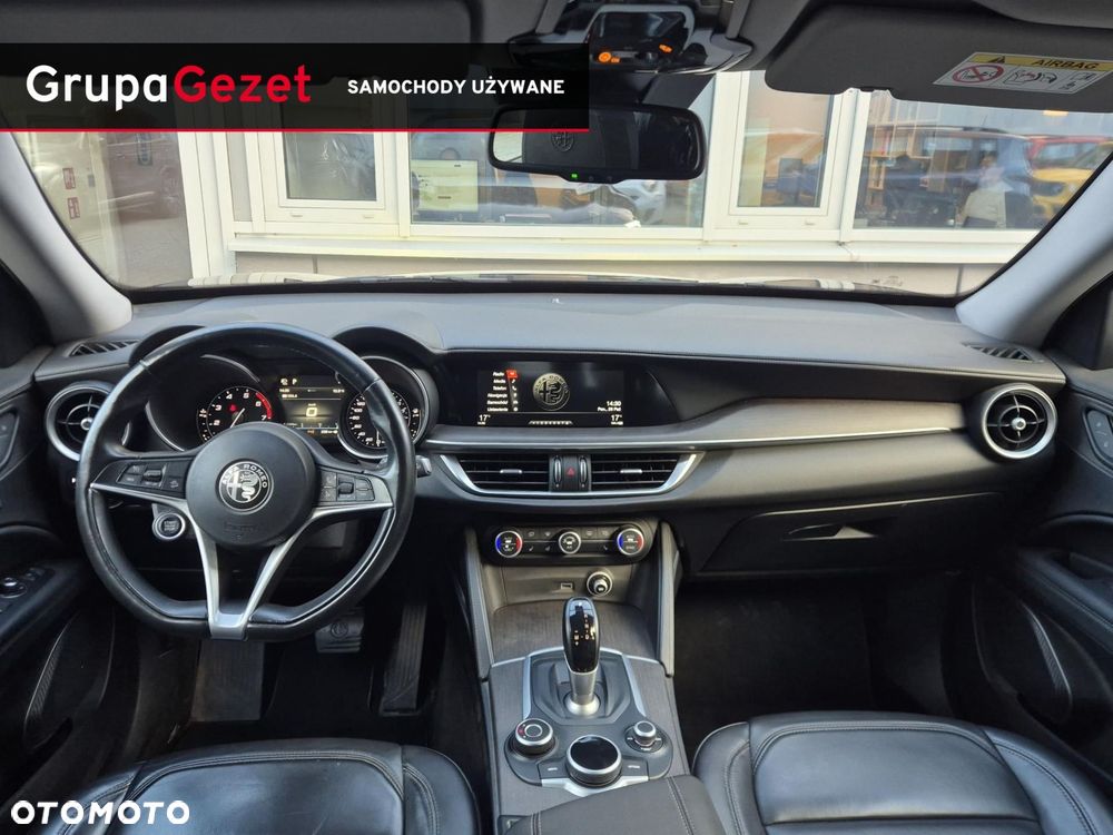 Alfa Romeo Stelvio 2.0 Turbo Super Q4 - 12