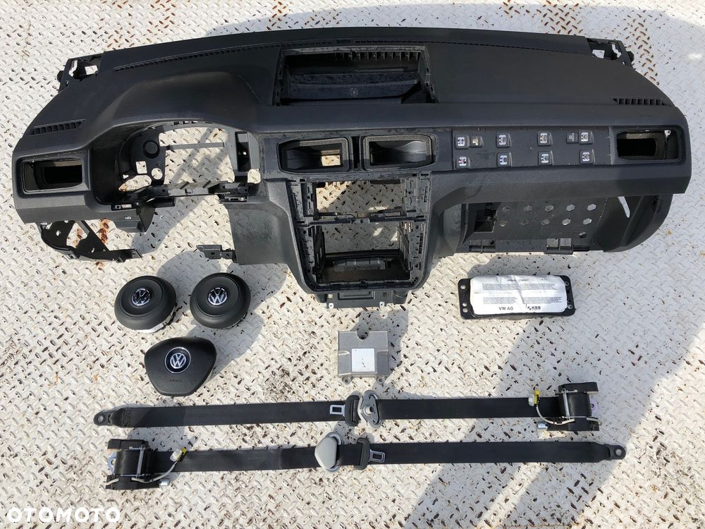 VW CADDY 4 IV 2K5 DESKA KONSOLA KOKPIT PULPIT PÓŁKA PARAPET AIR BAG AIRBAG PODUSZKI PASY PAS orygina - 4