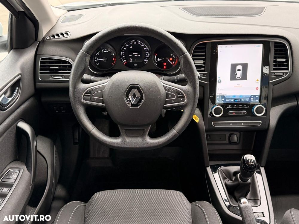 Renault Megane TCe Business - 7