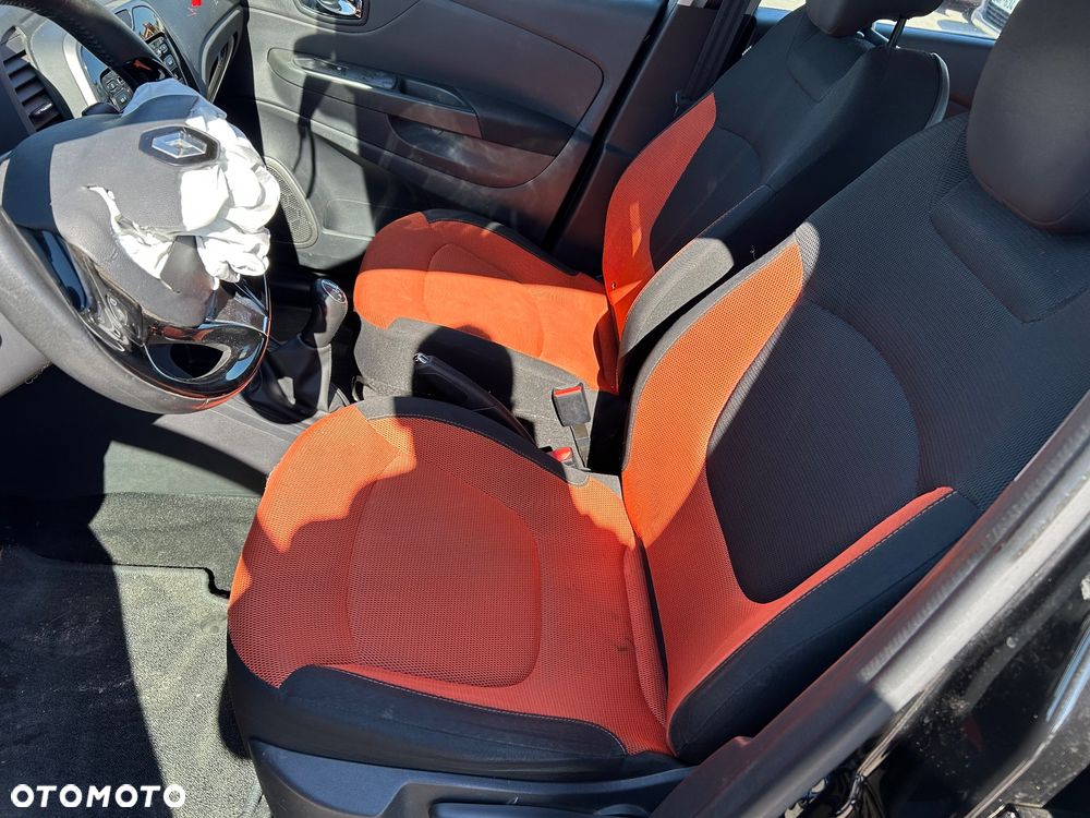 Renault Captur - 12