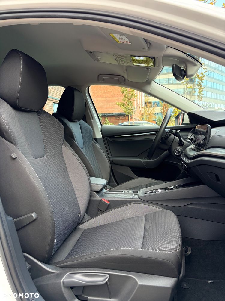 Skoda Octavia 2.0 TDI Ambition DSG - 28