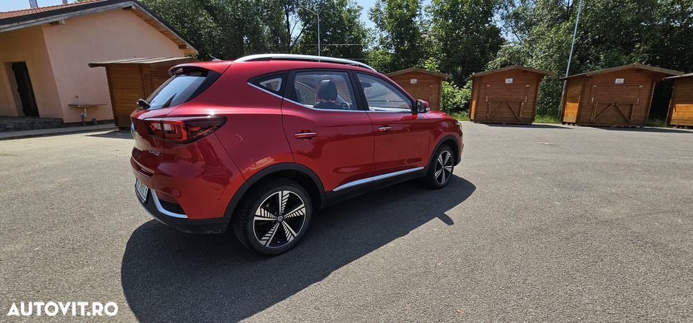 MG ZS EV - 2