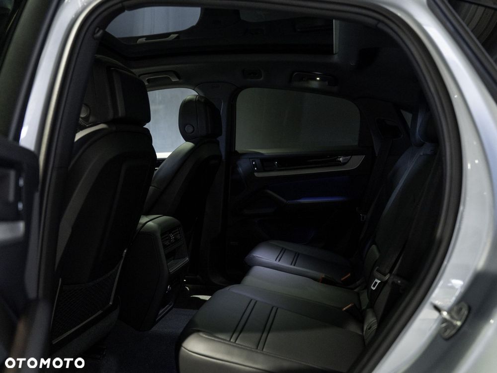 Porsche Cayenne E-Hybrid PHEV - 26