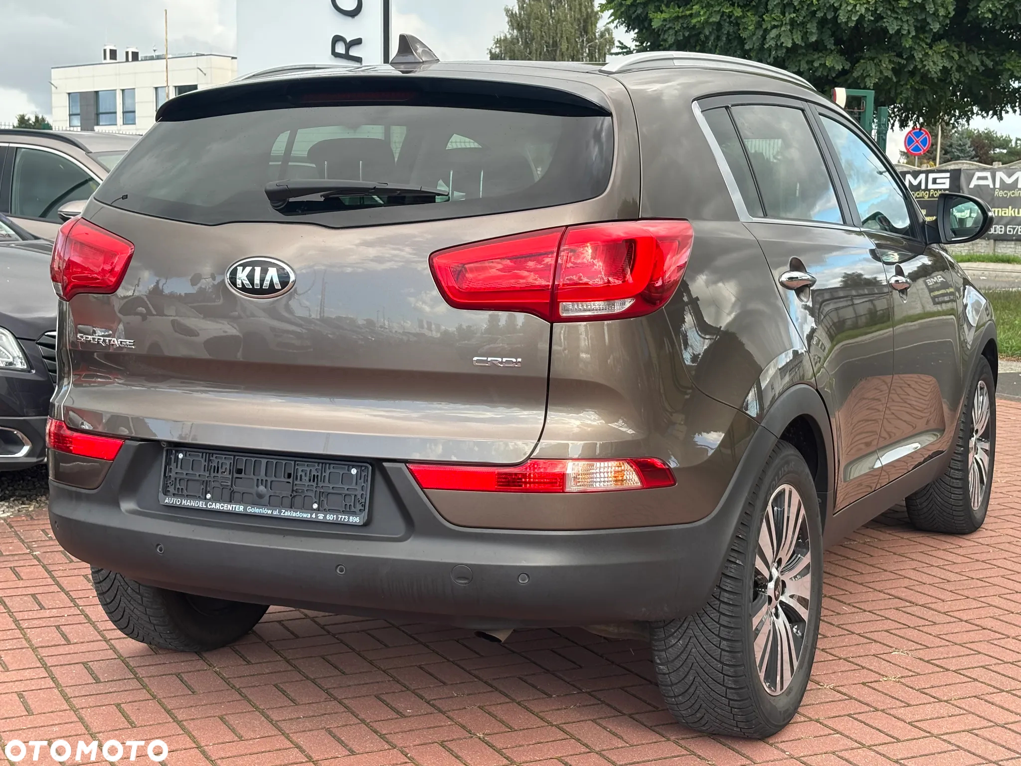 Kia Sportage 2.0 CRDI 4WD Automatik Spirit - 7