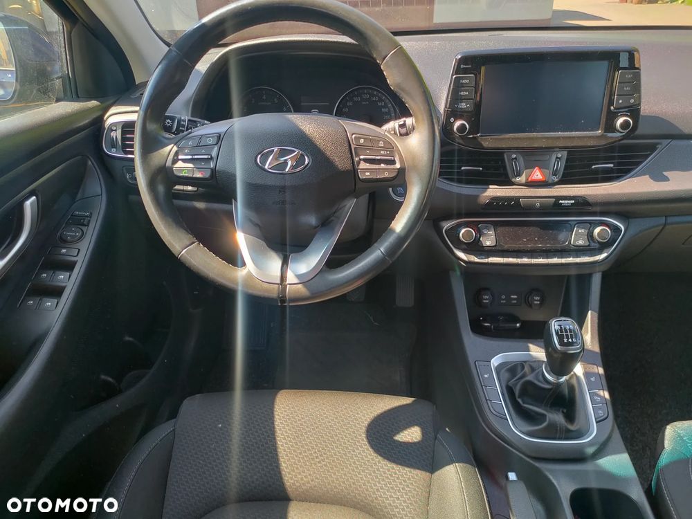Hyundai i30 1.0 T-GDI Intro Edition - 34
