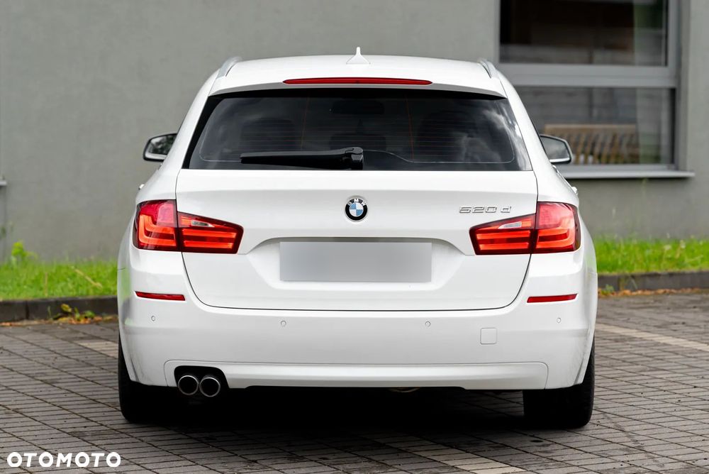 BMW Seria 5 - 11