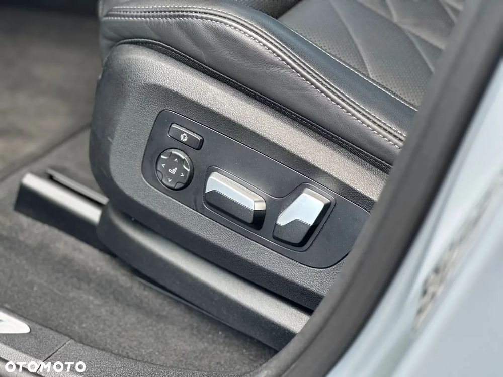 BMW X6 - 15