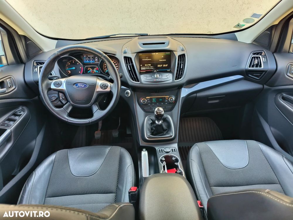 Ford Kuga 2.0 TDCi 4x2 Trend - 6