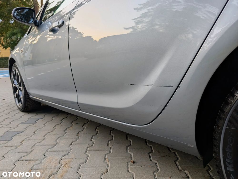 Opel Astra - 33