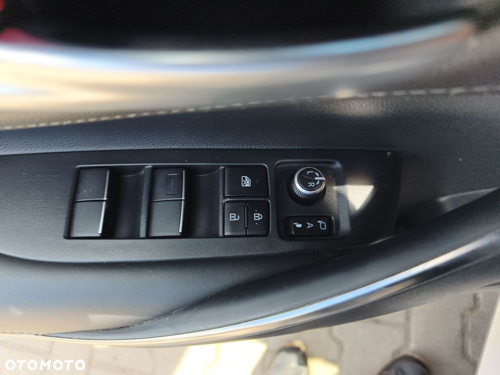 Toyota Corolla 1.8 Hybrid Style - 19