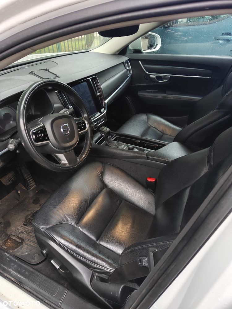 Volvo V90 - 7