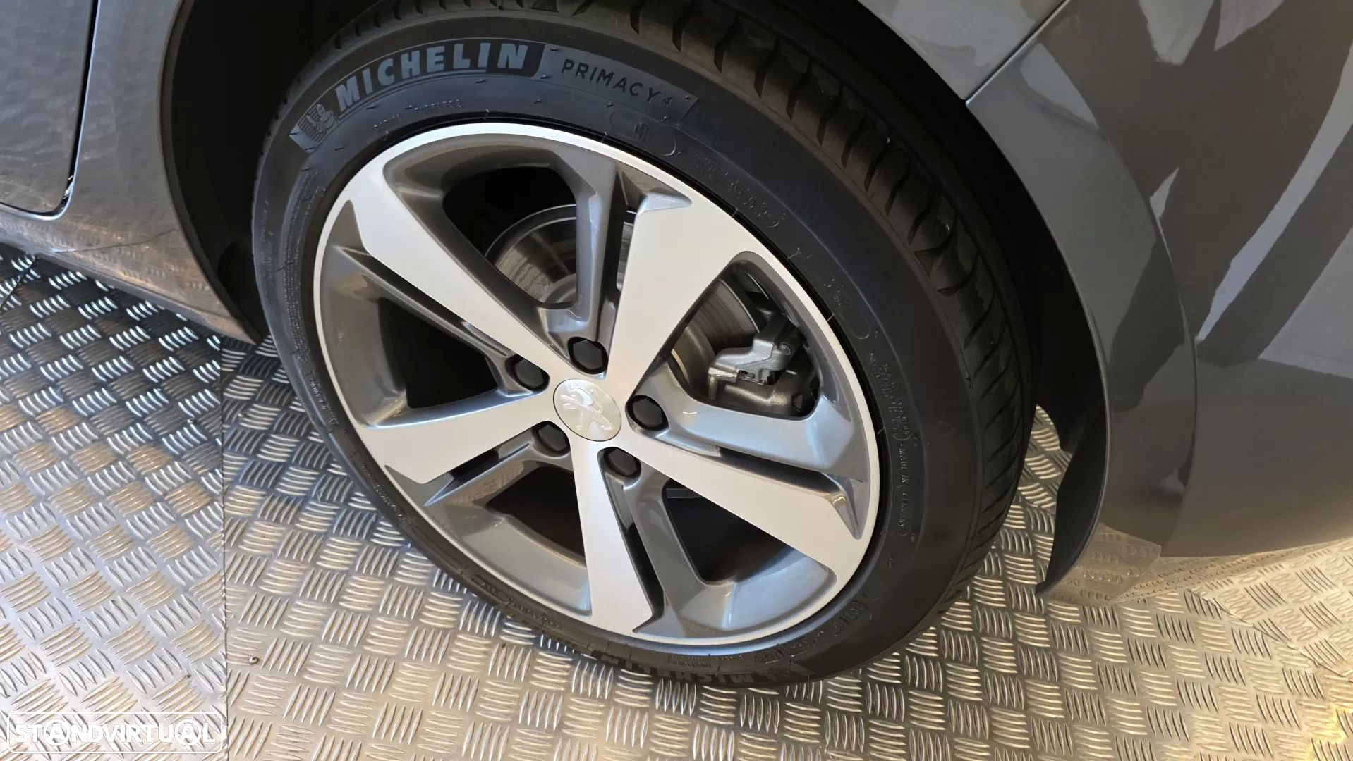 Peugeot 308 1.6 BlueHDi Allure J17 - 27