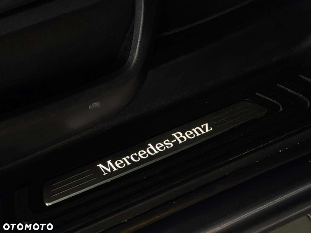 Mercedes-Benz Klasa V 250 (BlueTEC) d Avantgarde 7G-Tronic (d³ugi) - 19