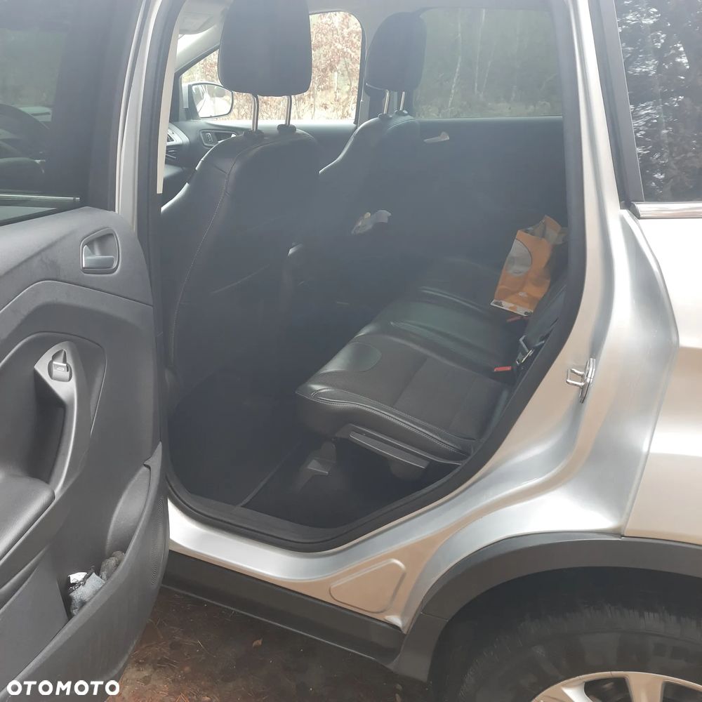 Ford Kuga 2.0 TDCi 4WD Titanium Plus - 8