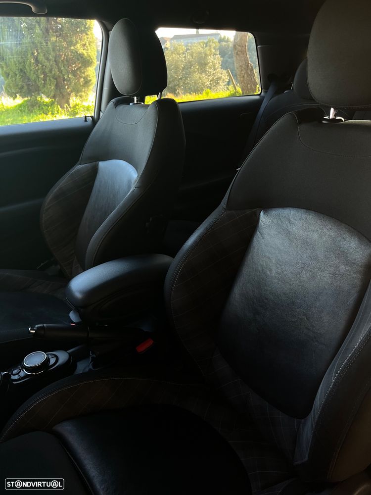 MINI 3 Portas Cooper D - 13