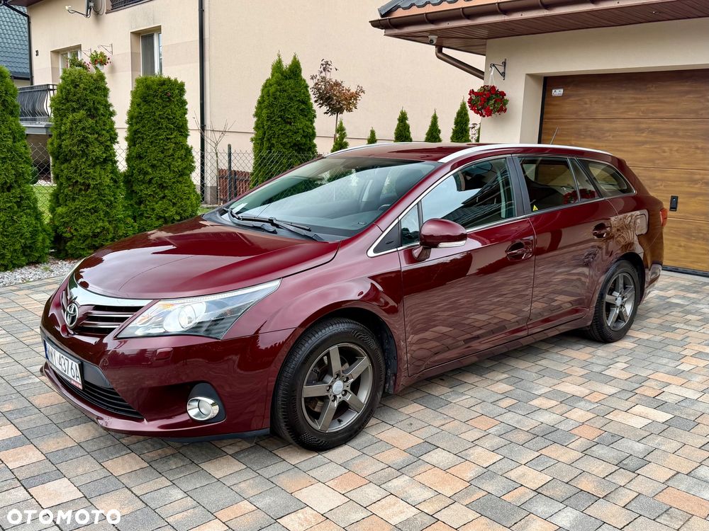 Toyota Avensis 1.8 Sol NAVI - 10