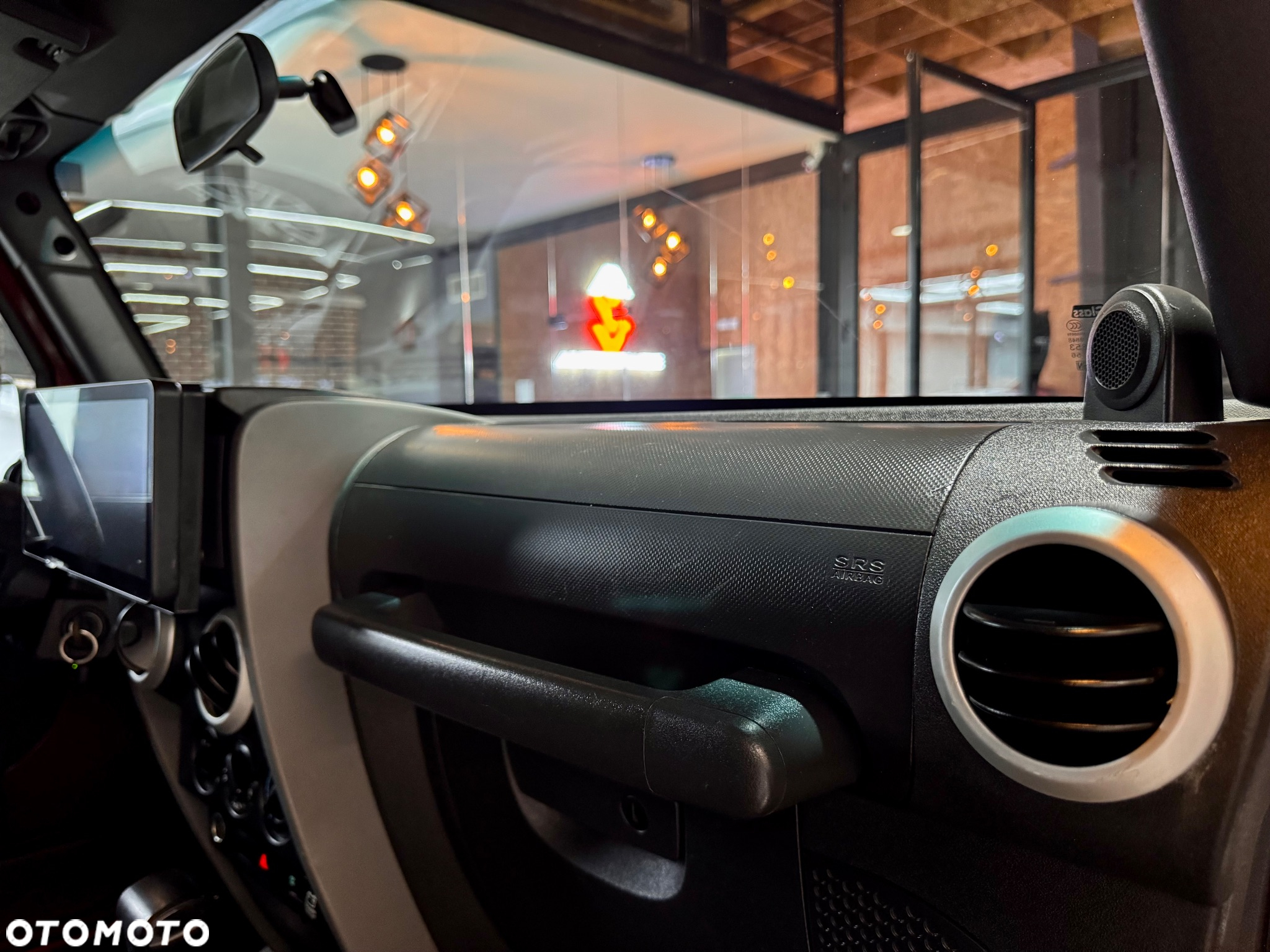 Jeep Wrangler - 31