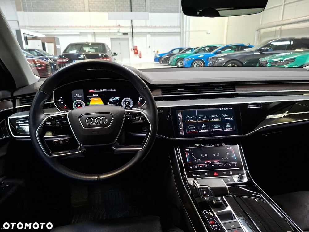 Audi A8 - 15
