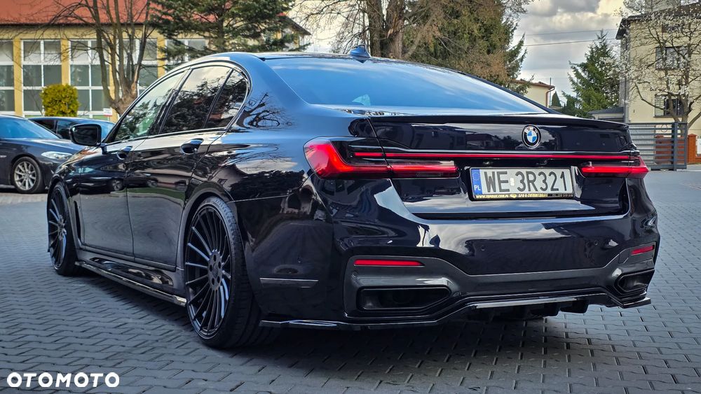 BMW Seria 7 - 12