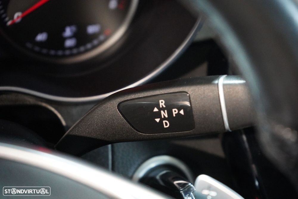 Mercedes-Benz GLC 220 - 36