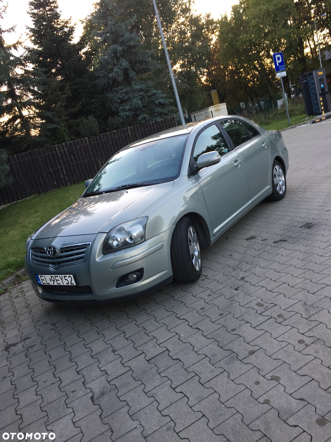 Toyota Avensis 2.0 VVT-i Prestige Premium - 10