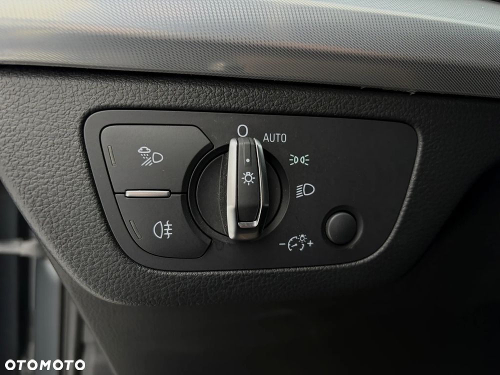Audi Q5 40 TDI Quattro S tronic design - 37