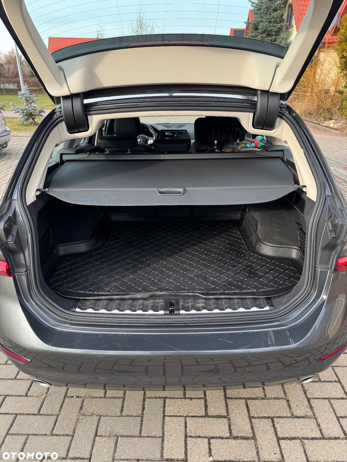 BMW Seria 3 318i - 15