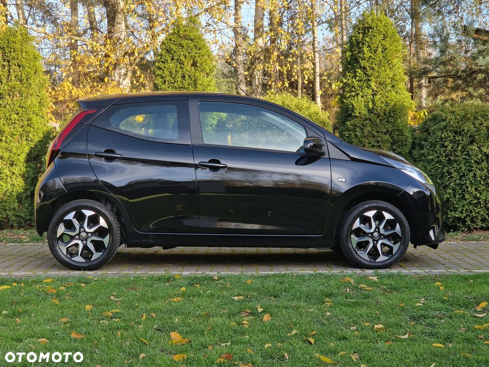 Toyota Aygo x-clusiv - 5