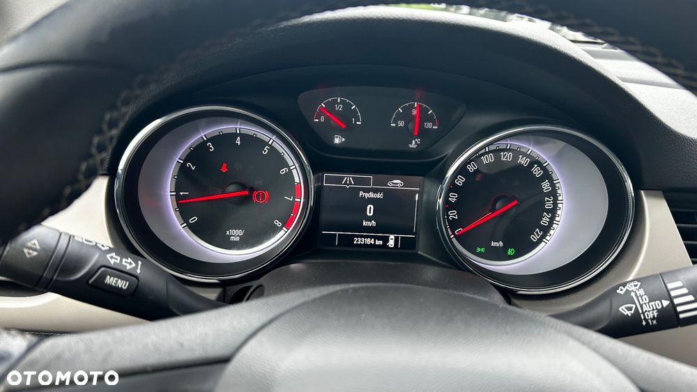 Opel Astra 1.4 Turbo Edition - 14