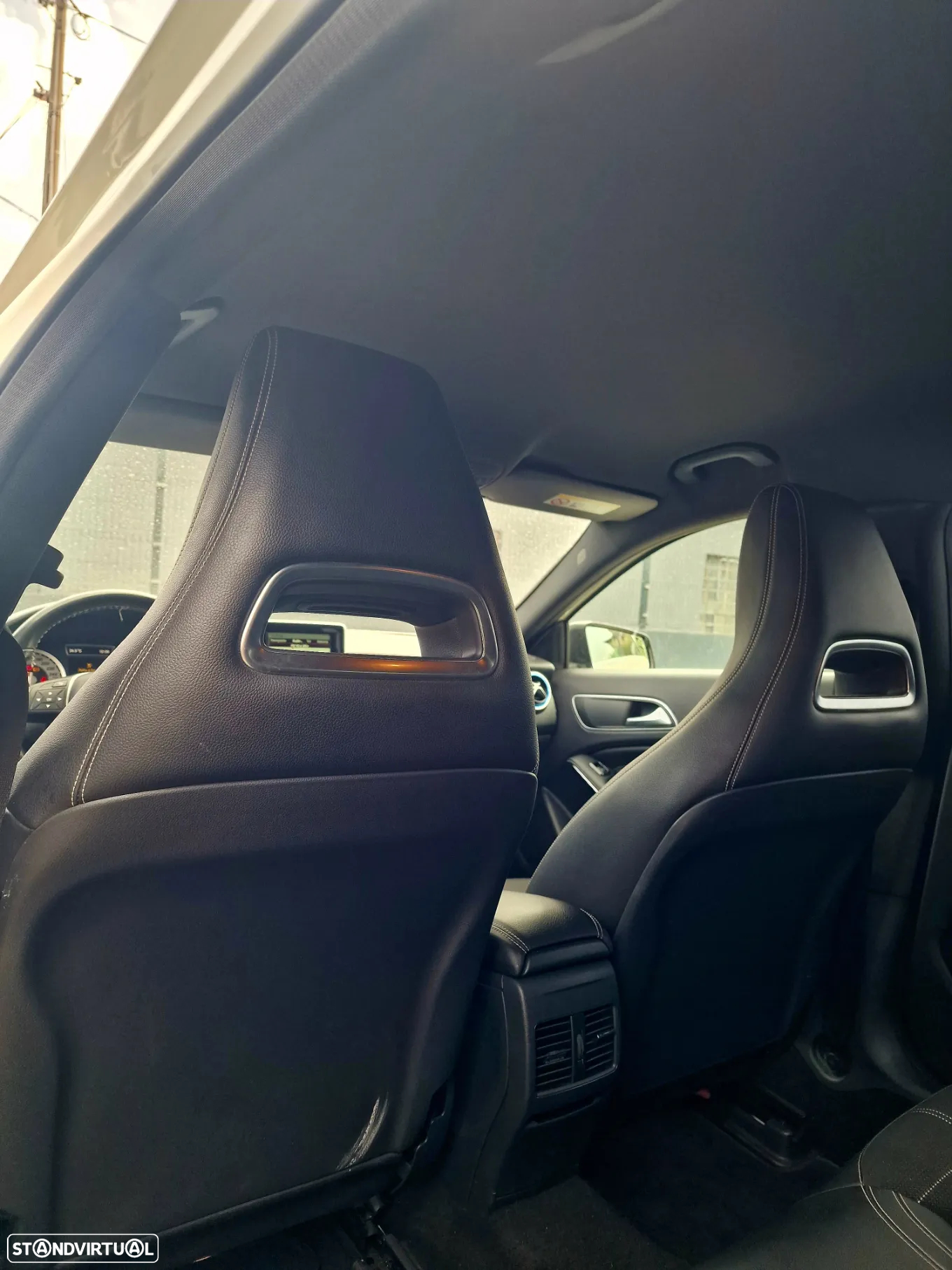 Mercedes-Benz A 180 CDI (BlueEFFICIENCY) Urban - 4