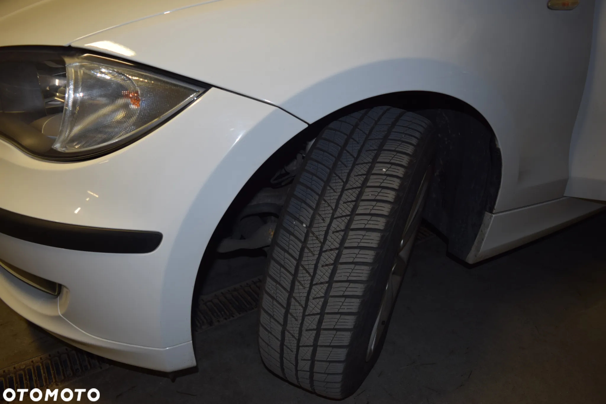 BMW Seria 1 116i - 16